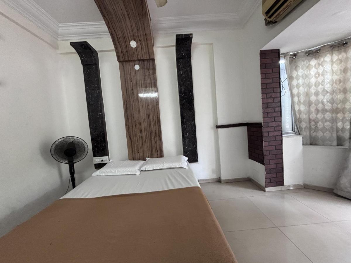 Hotel Raj Empire Mysore Exterior foto